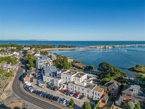 hotels near christchurch casino